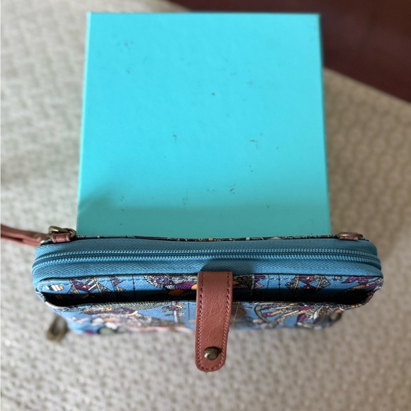 Sakroots Smartphone Wallet Wristlet Purse Owl NWOT - Picture 5 of 10